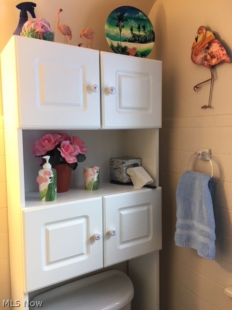 R Homes Acres - Residential