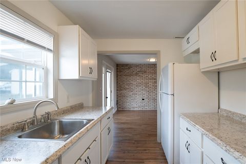 Tiny photo for 970 S Chillicothe Road, Aurora, OH 44202 (MLS # 5178093)