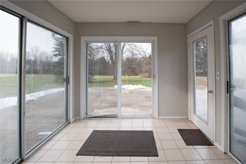 Tiny photo for 970 S Chillicothe Road, Aurora, OH 44202 (MLS # 5178093)