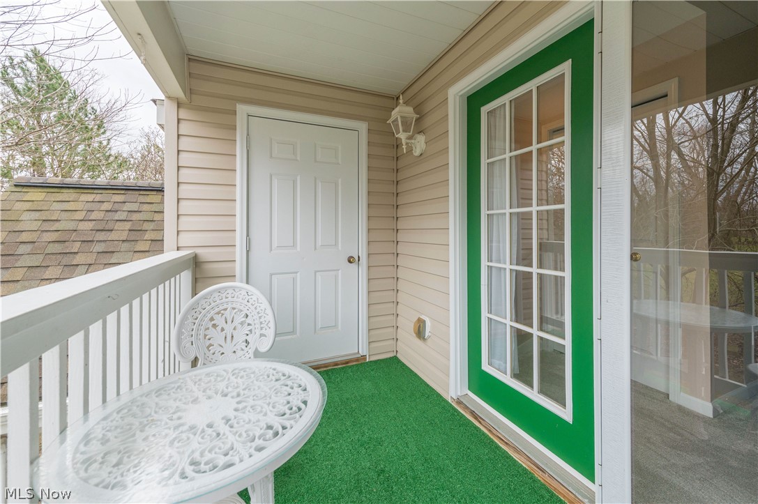 Lenox Square Condo Ph 03 - Residential