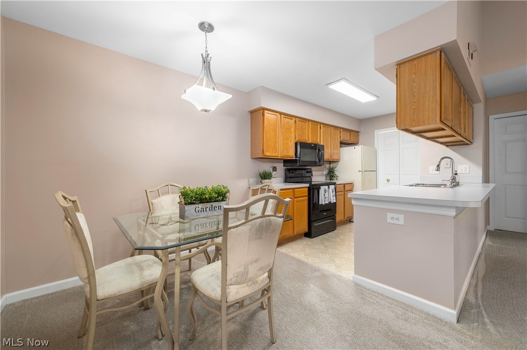 Lenox Square Condo Ph 03 - Residential