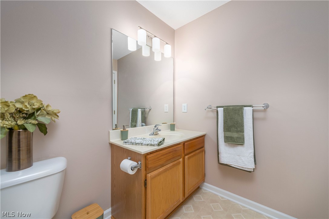 Lenox Square Condo Ph 03 - Residential