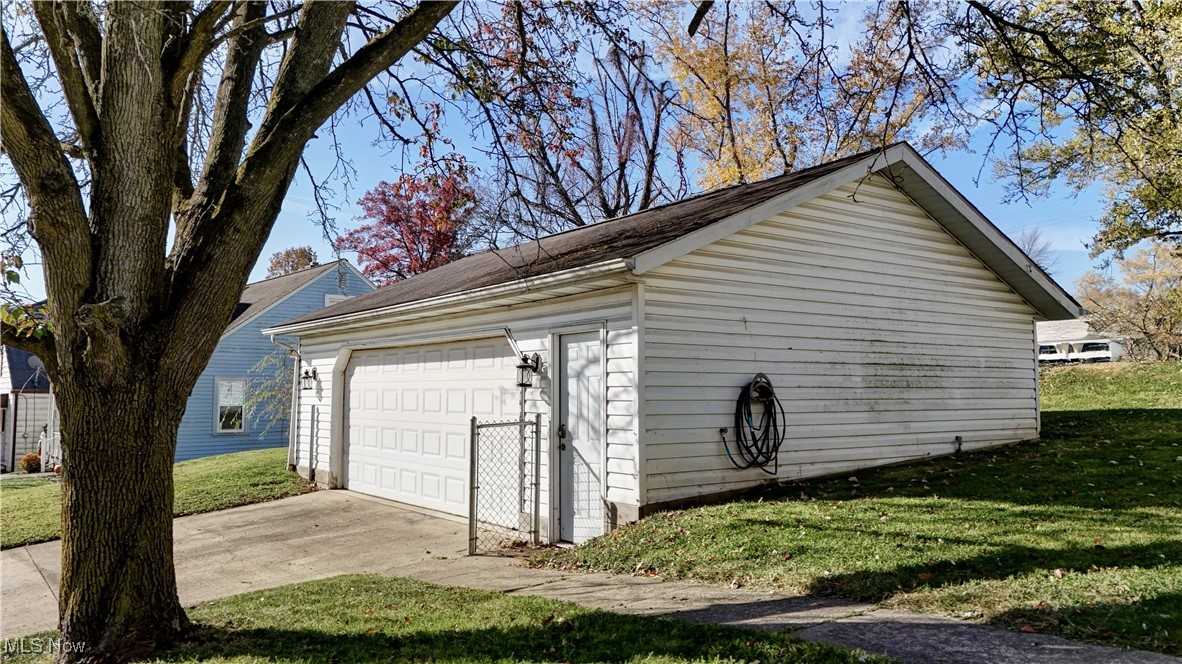 1505 Lincoln Way, Massillon, Ohio image 33