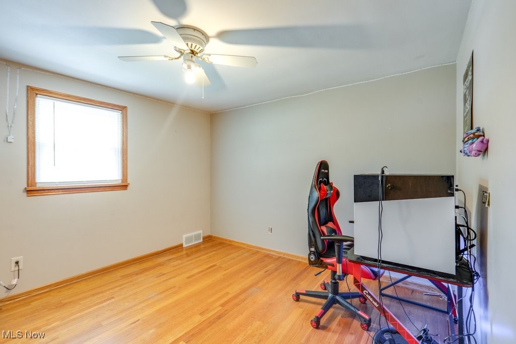5867 Wiclif Street, Canton, Ohio image 26