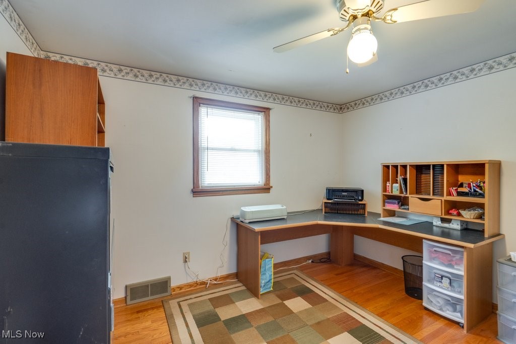 5867 Wiclif Street, Canton, Ohio image 27