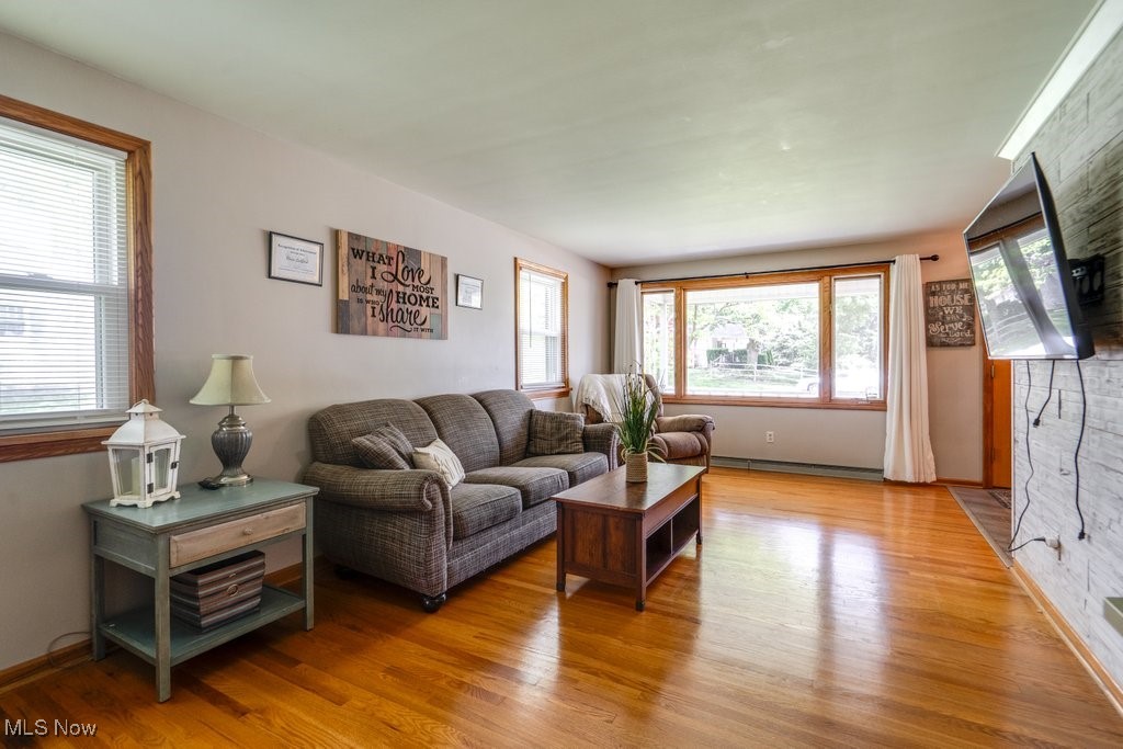 5867 Wiclif Street, Canton, Ohio image 8