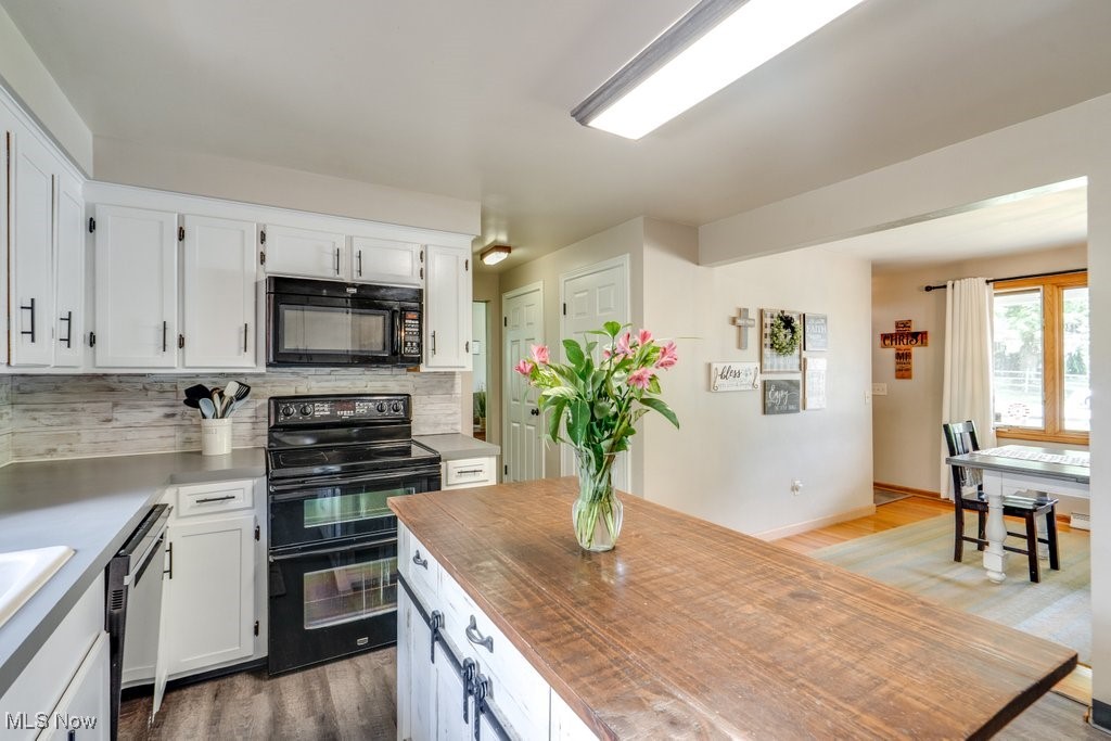 5867 Wiclif Street, Canton, Ohio image 11
