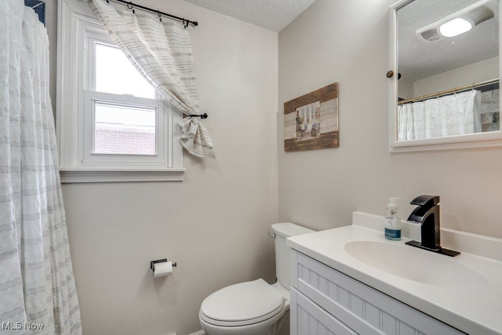 5867 Wiclif Street, Canton, Ohio image 20