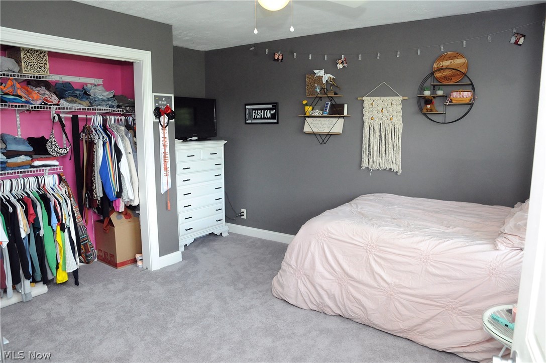 Country Club Estate - Residential