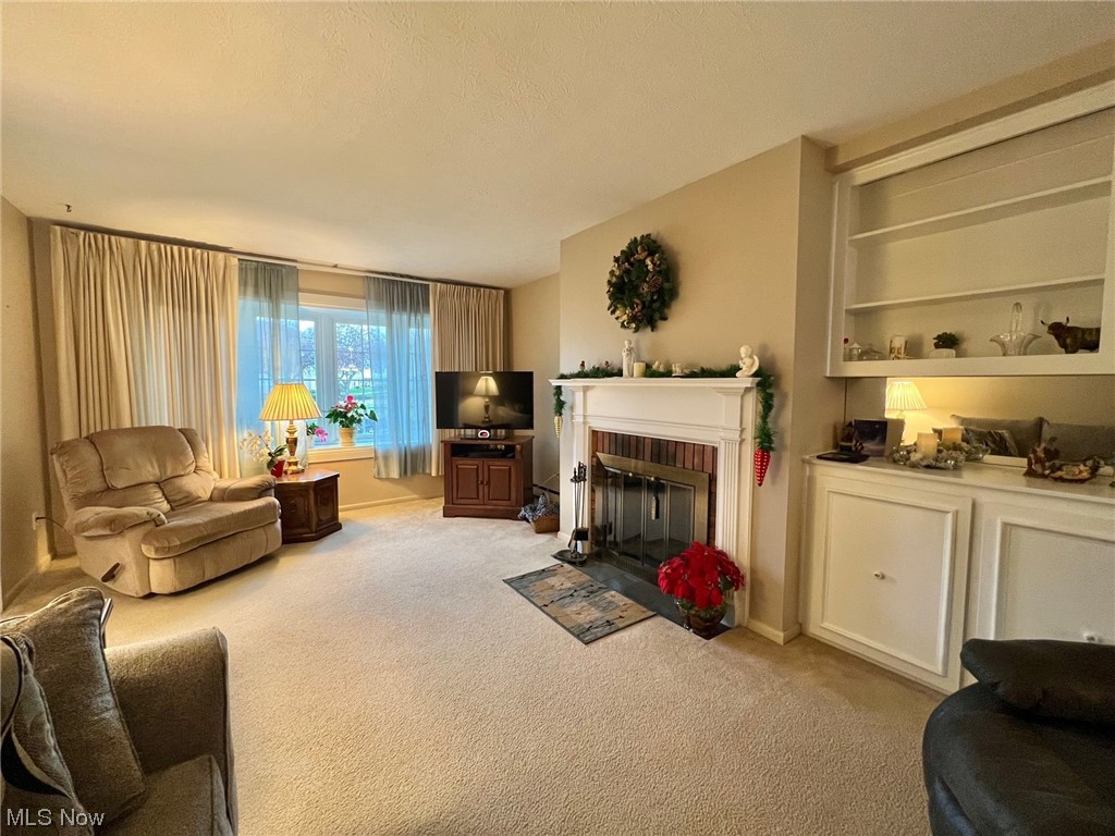 Meadowlawn Condo - Residential