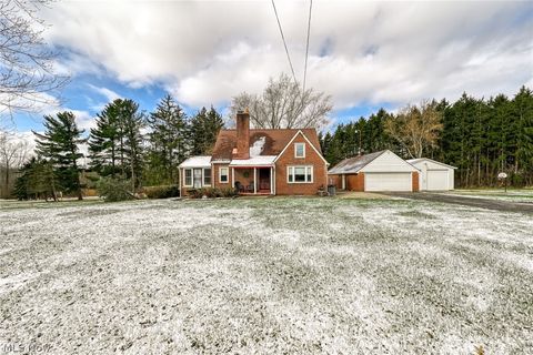 Homes For Sale - 8157 State Route 43<br/> Streetsboro, OH 44241