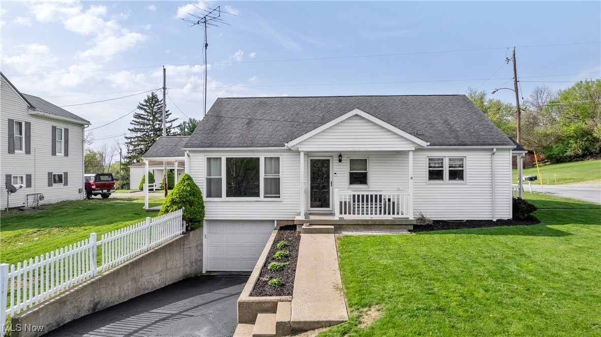 103 Greenview Drive, Cadiz, Ohio image 1