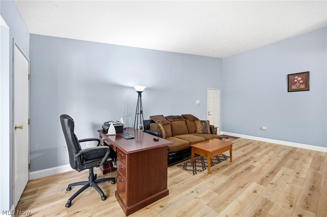 10391 Glenway Drive 202