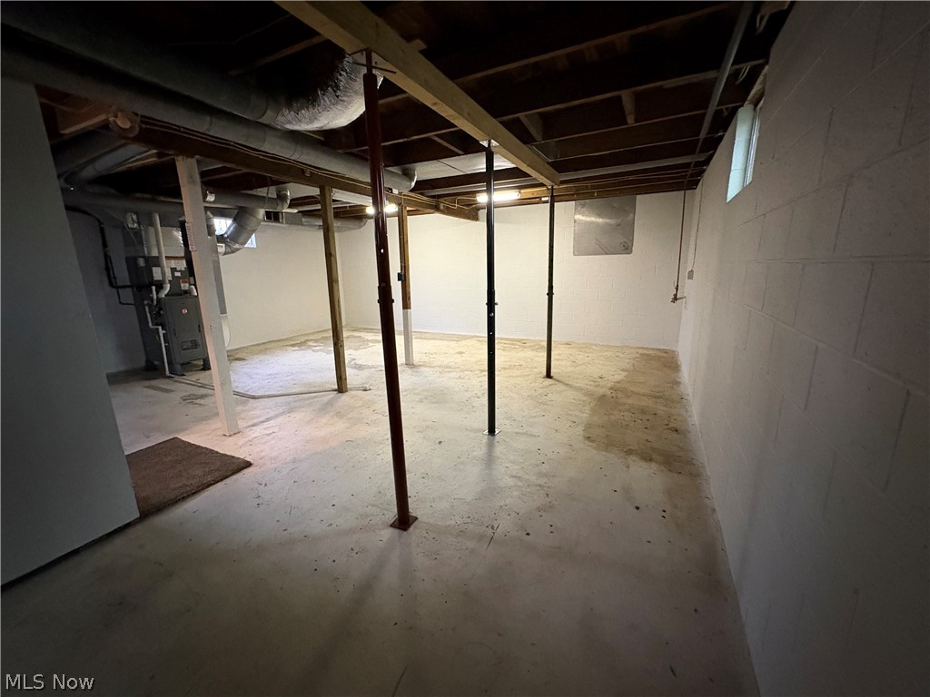 Senecaville - Residential