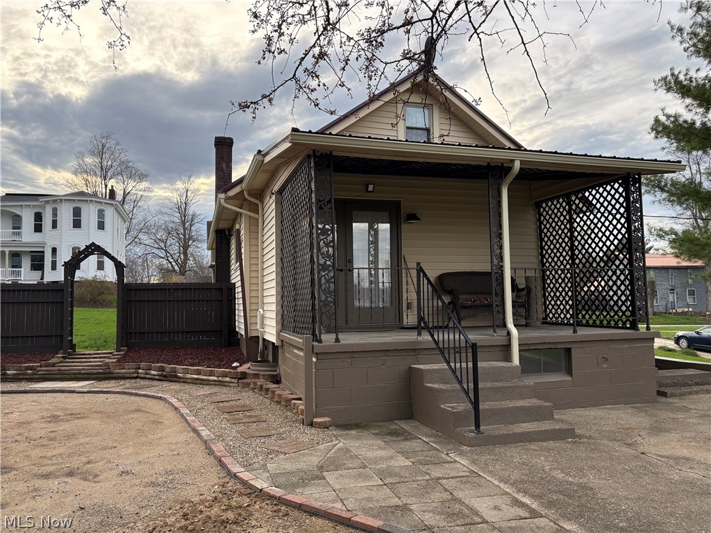 Senecaville - Residential