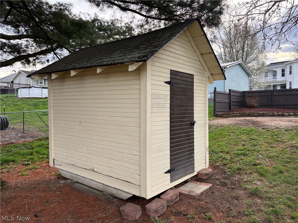 Senecaville - Residential