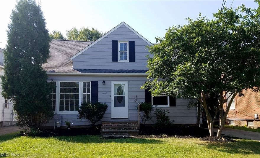 Charming 3 bedroom bungalow that’s Move-In-Ready! The home was beautifully updated in 2018 with a new Roof, Furnace and Hot Water Tank! Laminate floor in the kitchen leads all the way to the basement.
The kitchen has upgraded appliances.  The bathroom has a newer vanity, sink and faucet too. Newer carpet upstairs including the steps. 
The Hardwood floors were refinished in 2018 topping off the wonderful Bungalow. New fencing and landscaping in the beautiful backyard. Close to shopping, theatres, restaurants and more, plus it's only 1/4 mile from Cleveland Clinic - Marymount Hospital
Don't miss out on this amazing opportunity to own a beautiful 3 bedroom bungalow home in a great location!