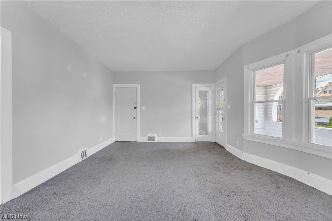 A C Spears 03 - Residential Lease