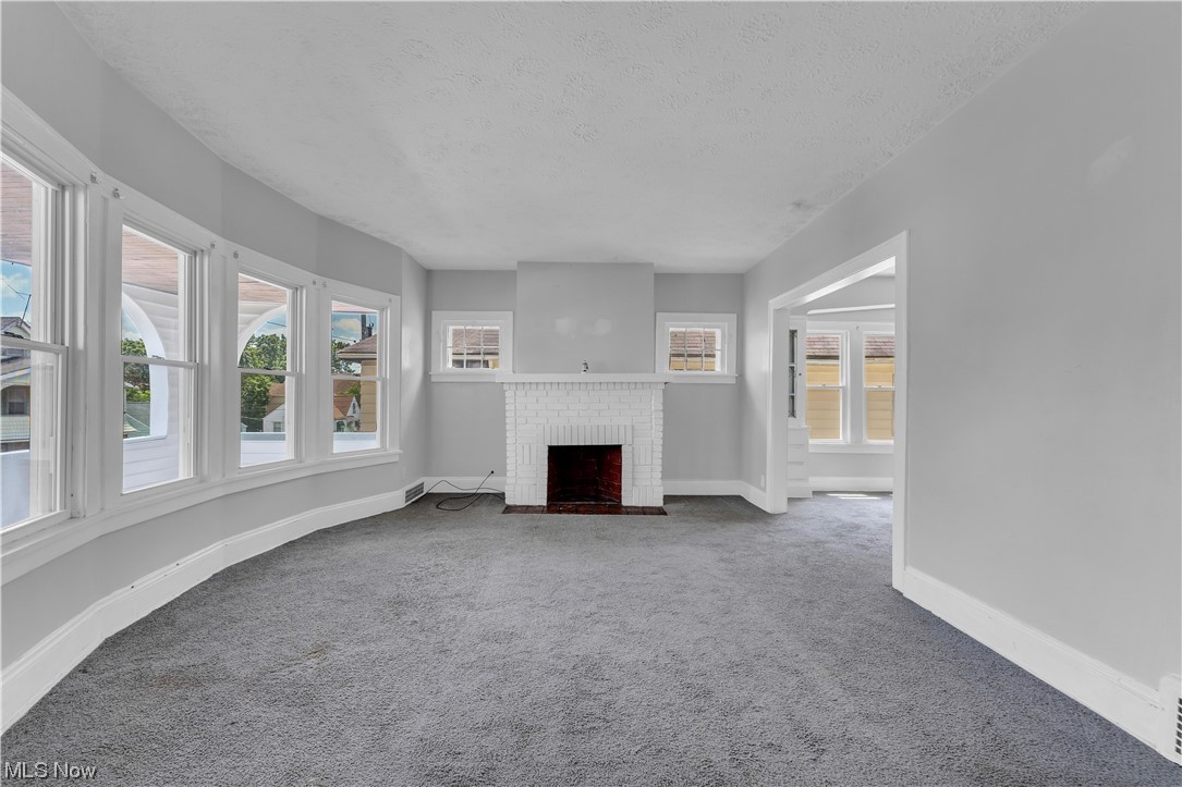 A C Spears 03 - Residential Lease