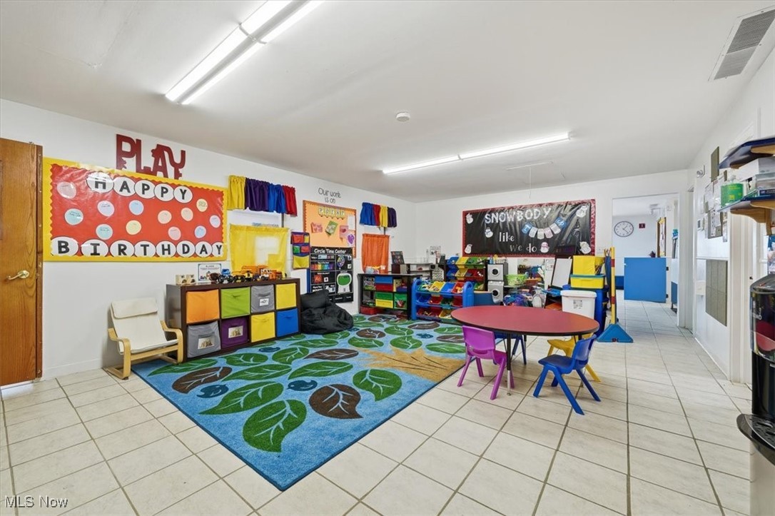 Foster & Nelsons - Commercial Sale