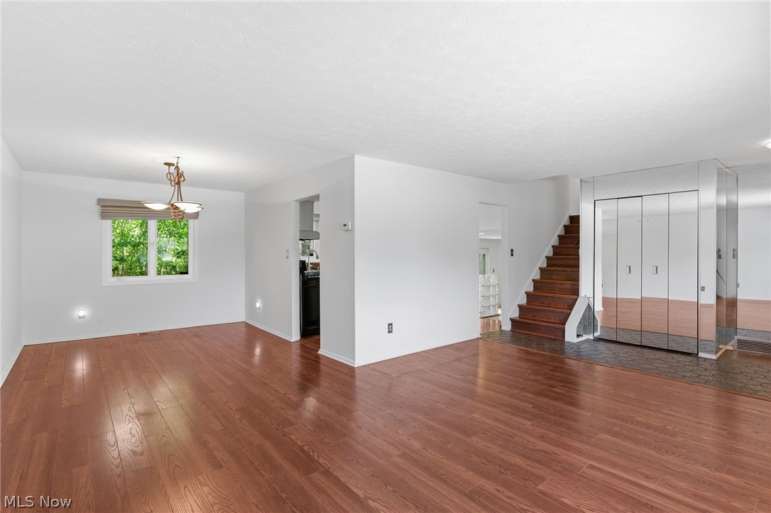 Hunt Club Mdw 03 - Residential