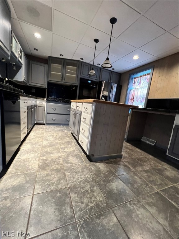 Thomas Browns Add - Residential