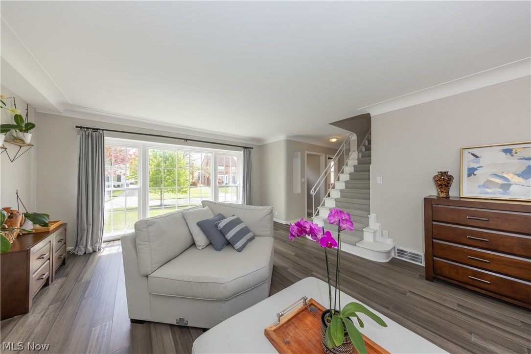Rapid Transit Land Cos 16 - Residential