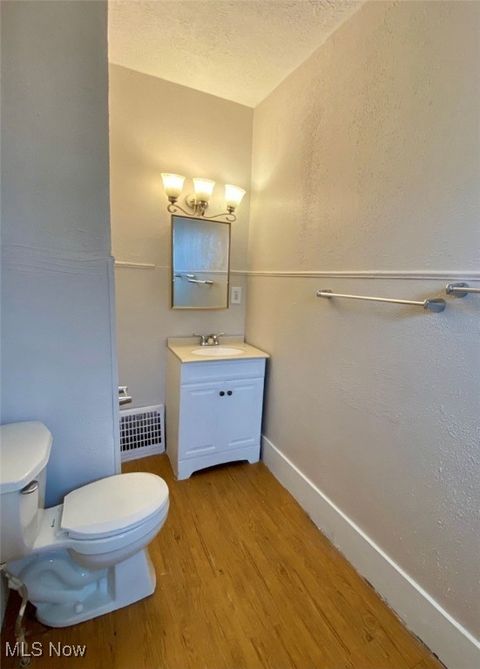 Tiny photo for 39 Brown Street #Down, Barberton, OH 44203 (MLS # 5181192)