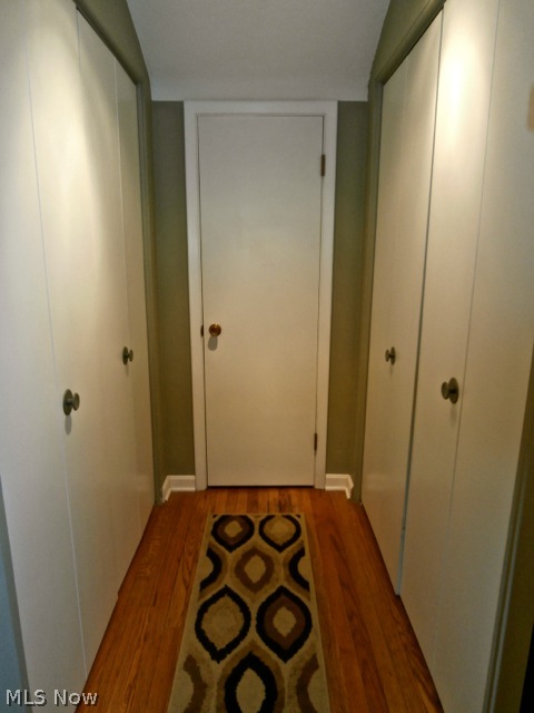 Country Club Condo - Residential