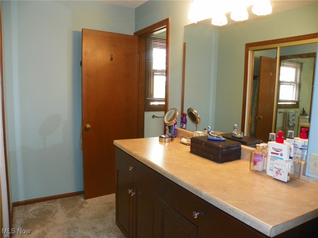 3991 Sanford Drive, Parma, Ohio image 23