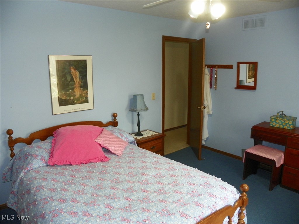 3991 Sanford Drive, Parma, Ohio image 31