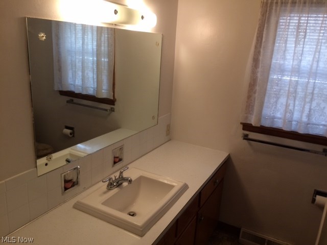 Cook Lucy - Residential