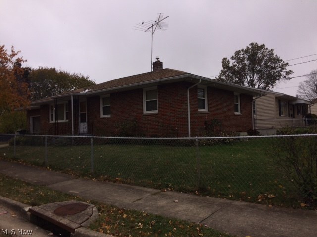 Cook Lucy - Residential