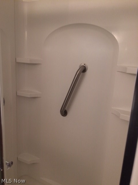 Cook Lucy - Residential