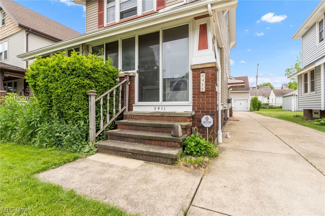 6411 Luelda Avenue, Parma, Ohio image 48