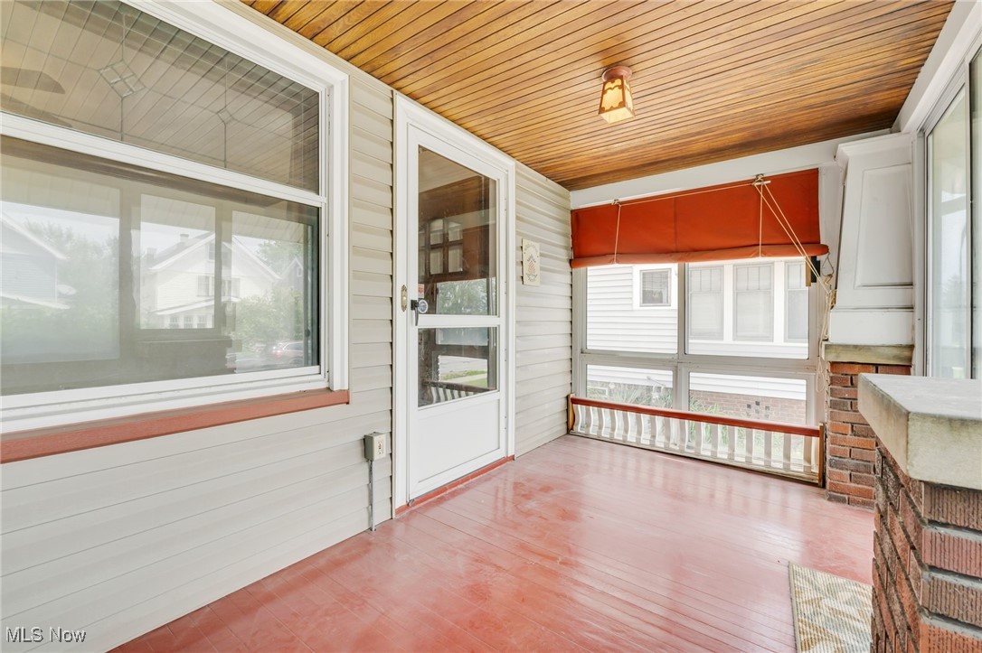 6411 Luelda Avenue, Parma, Ohio image 7