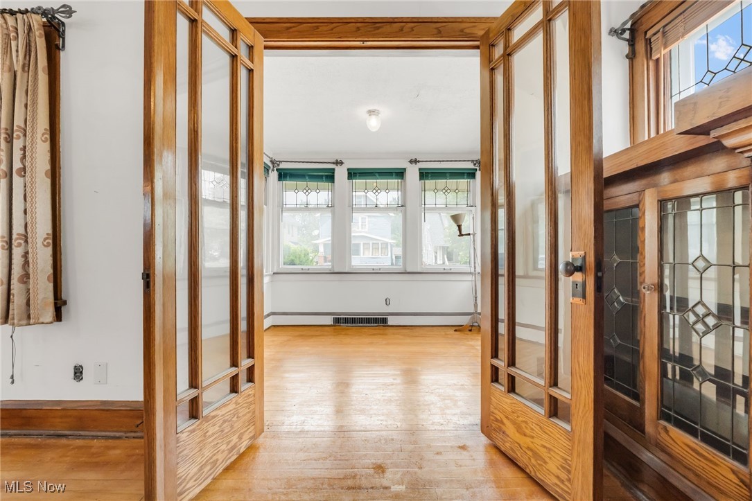 6411 Luelda Avenue, Parma, Ohio image 12