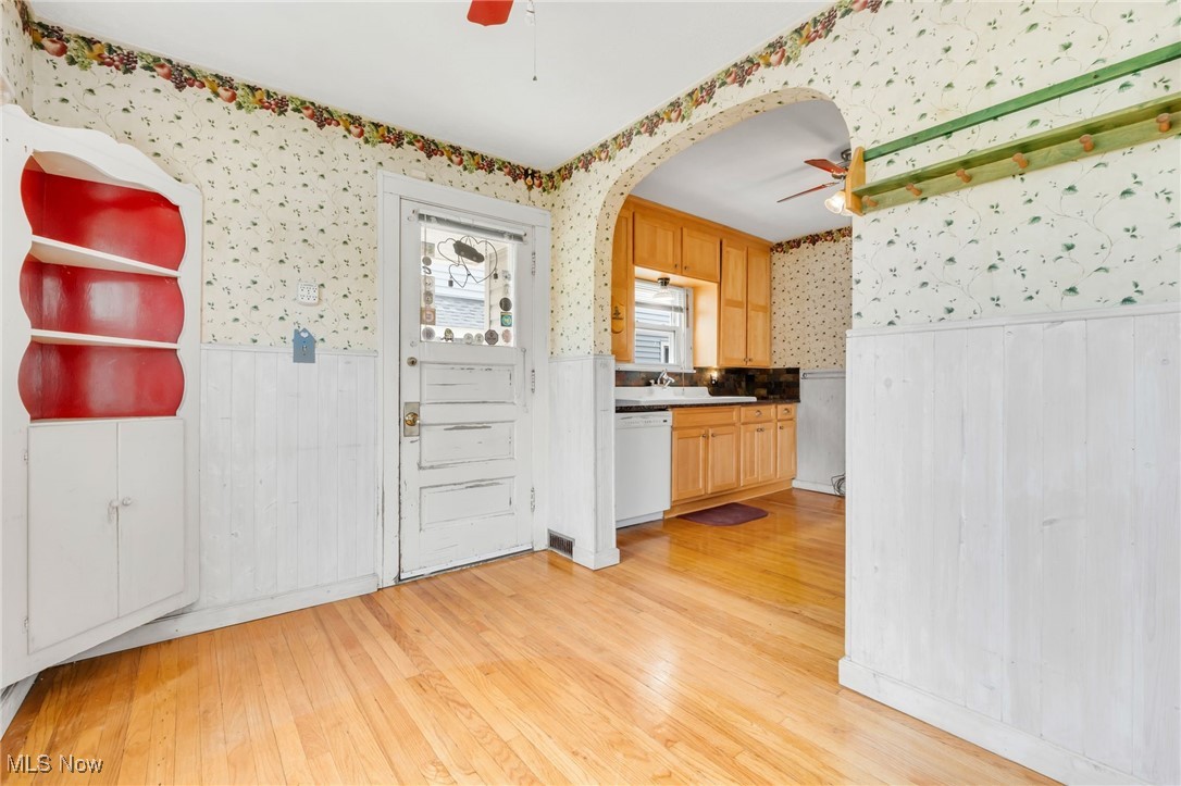 6411 Luelda Avenue, Parma, Ohio image 20
