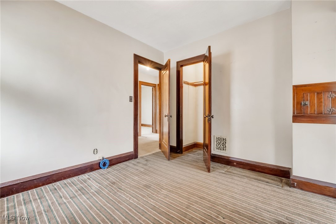 6411 Luelda Avenue, Parma, Ohio image 29