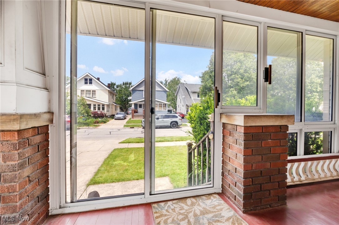 6411 Luelda Avenue, Parma, Ohio image 47