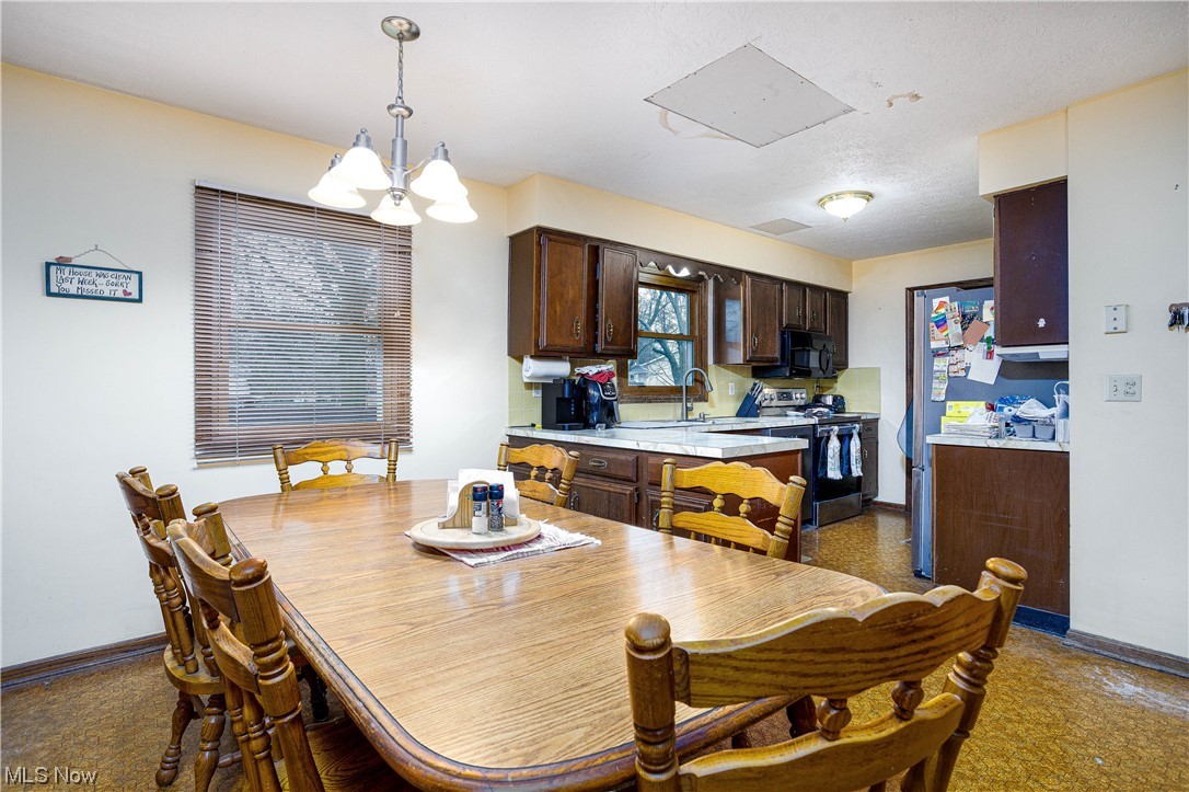 Park Mdws V - Residential