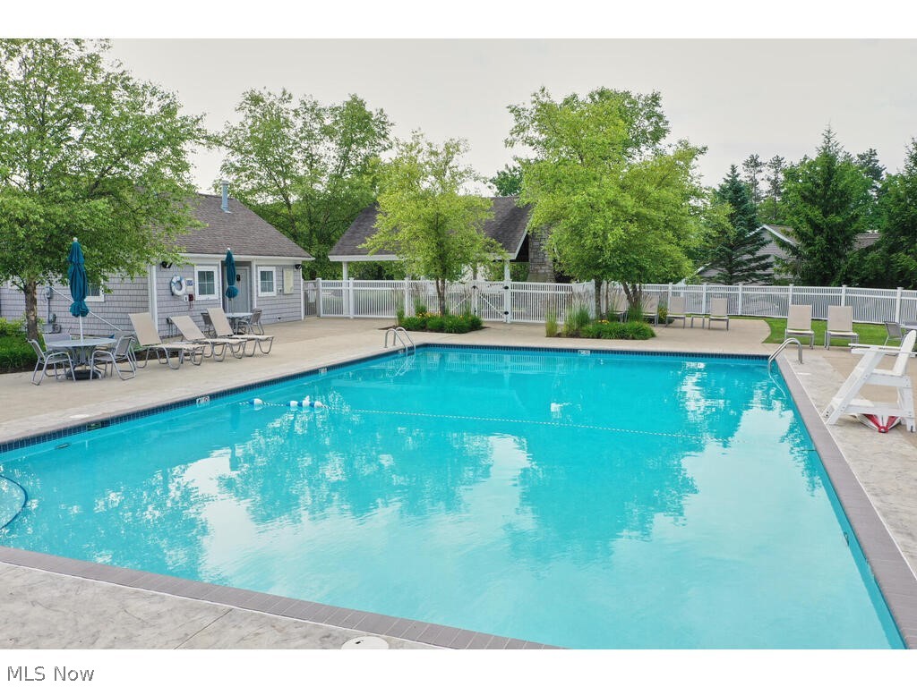 Reserve At Macintosh Farms - Residential