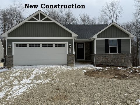 Homes For Sale - 3362 Brentwood Drive<br/> Lakemore, OH 44312