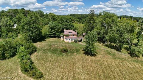 4395 West Pike Zanesville OH 43701