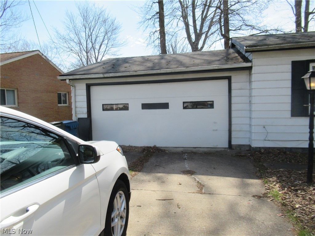 Photo of 7594 Southland Drive, Mentor, OH 44060 (MLS # 5198586)