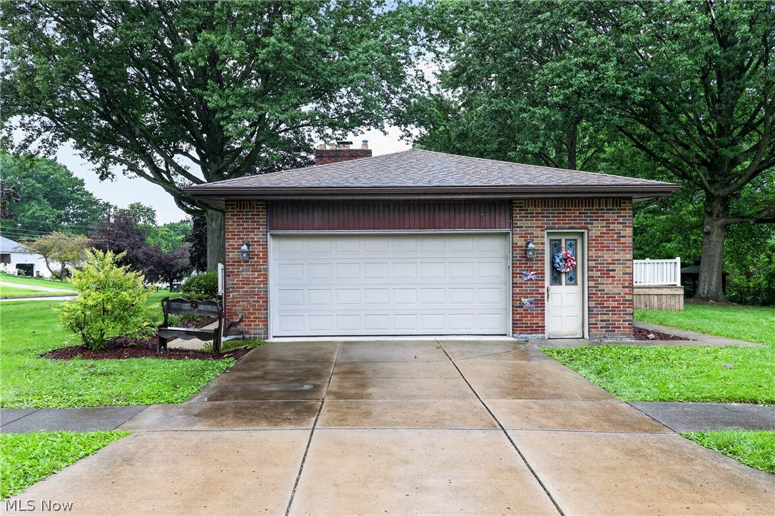 620 Forest Ridge Drive