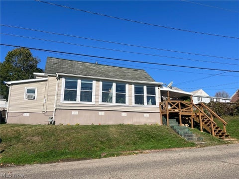 Tiny photo for 216 Henderson Street, Barnesville, OH 43713 (MLS # 5255638)