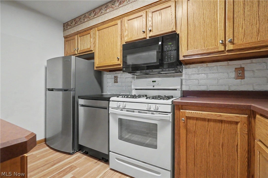7436 Sugartree Drive