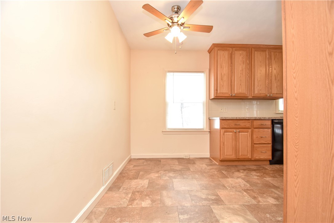 Salt Spgs 07 - Residential