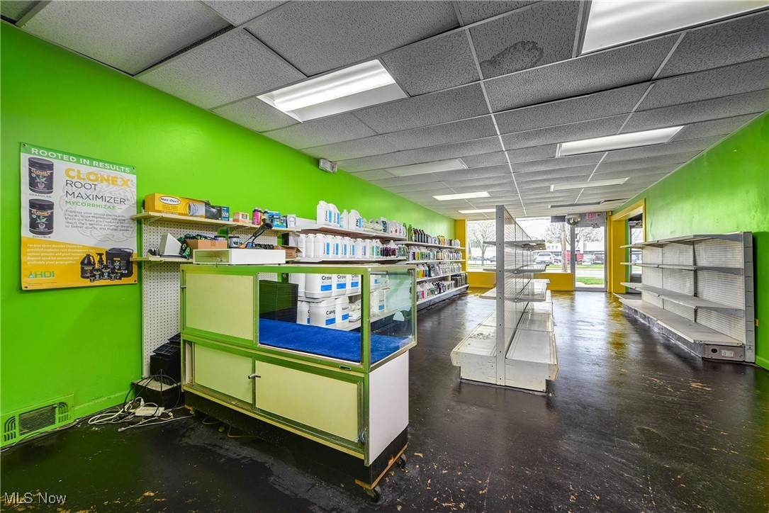 S H Kleinman Realty Cos Briar - Commercial Sale